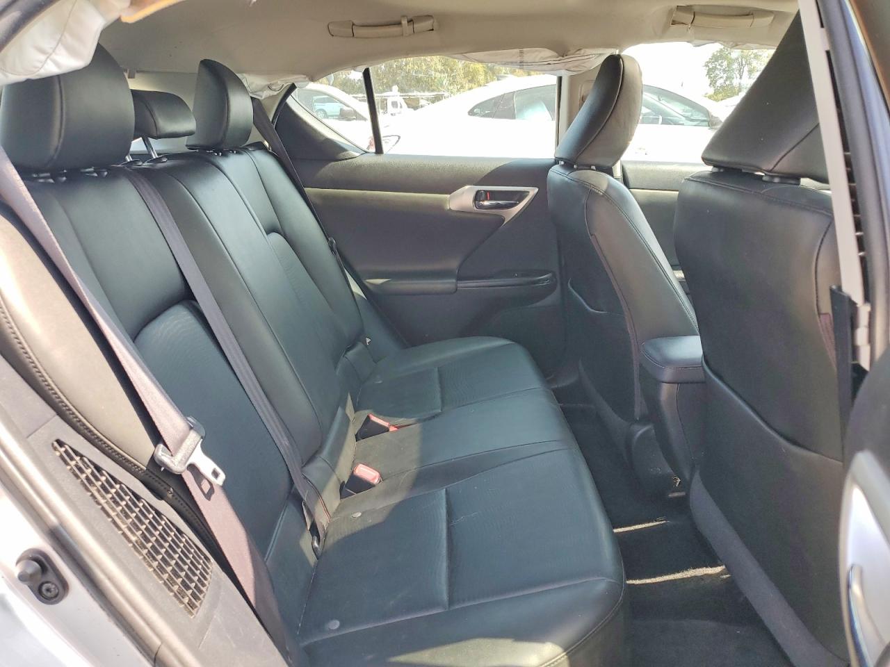 2011 LEXUS CT 200