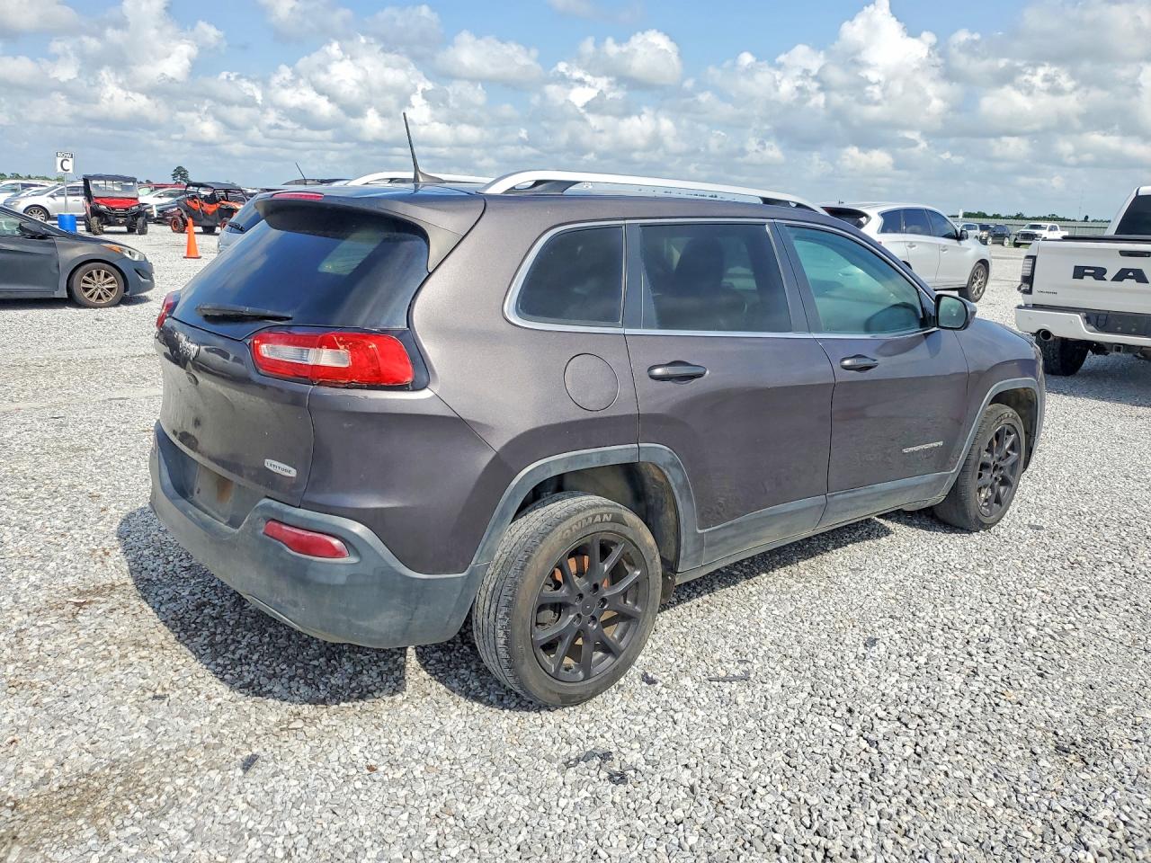 2018 JEEP CHEROKEE