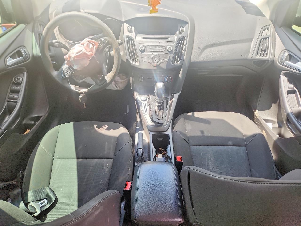 2016 FORD FOCUS