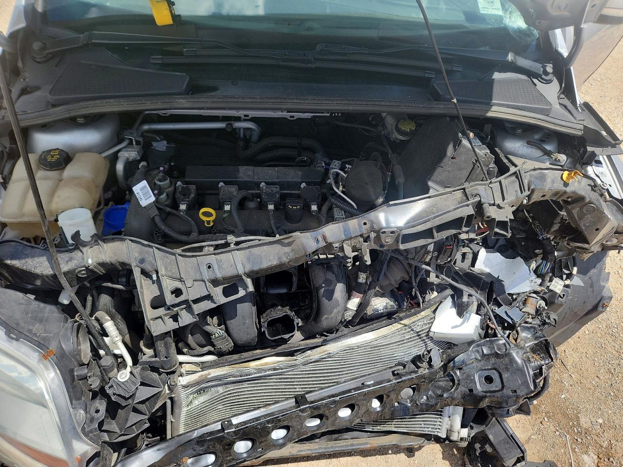 2016 FORD FOCUS