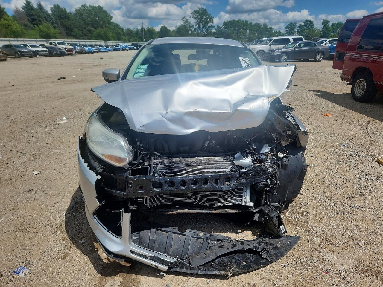 2016 FORD FOCUS