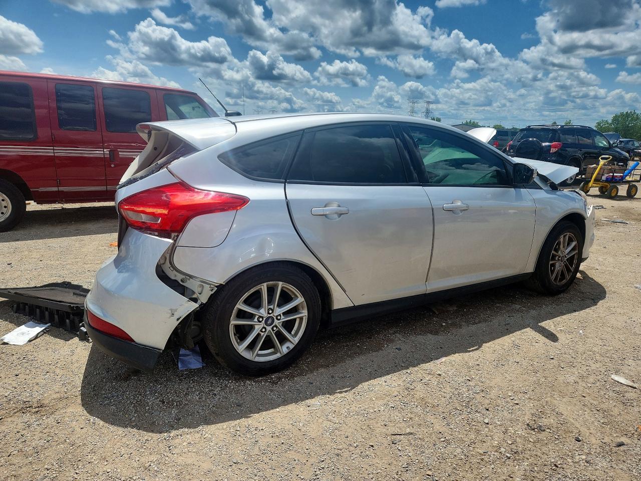 2016 FORD FOCUS