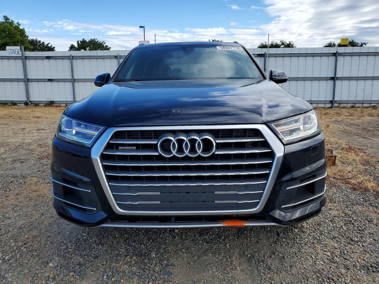 2018 AUDI Q7