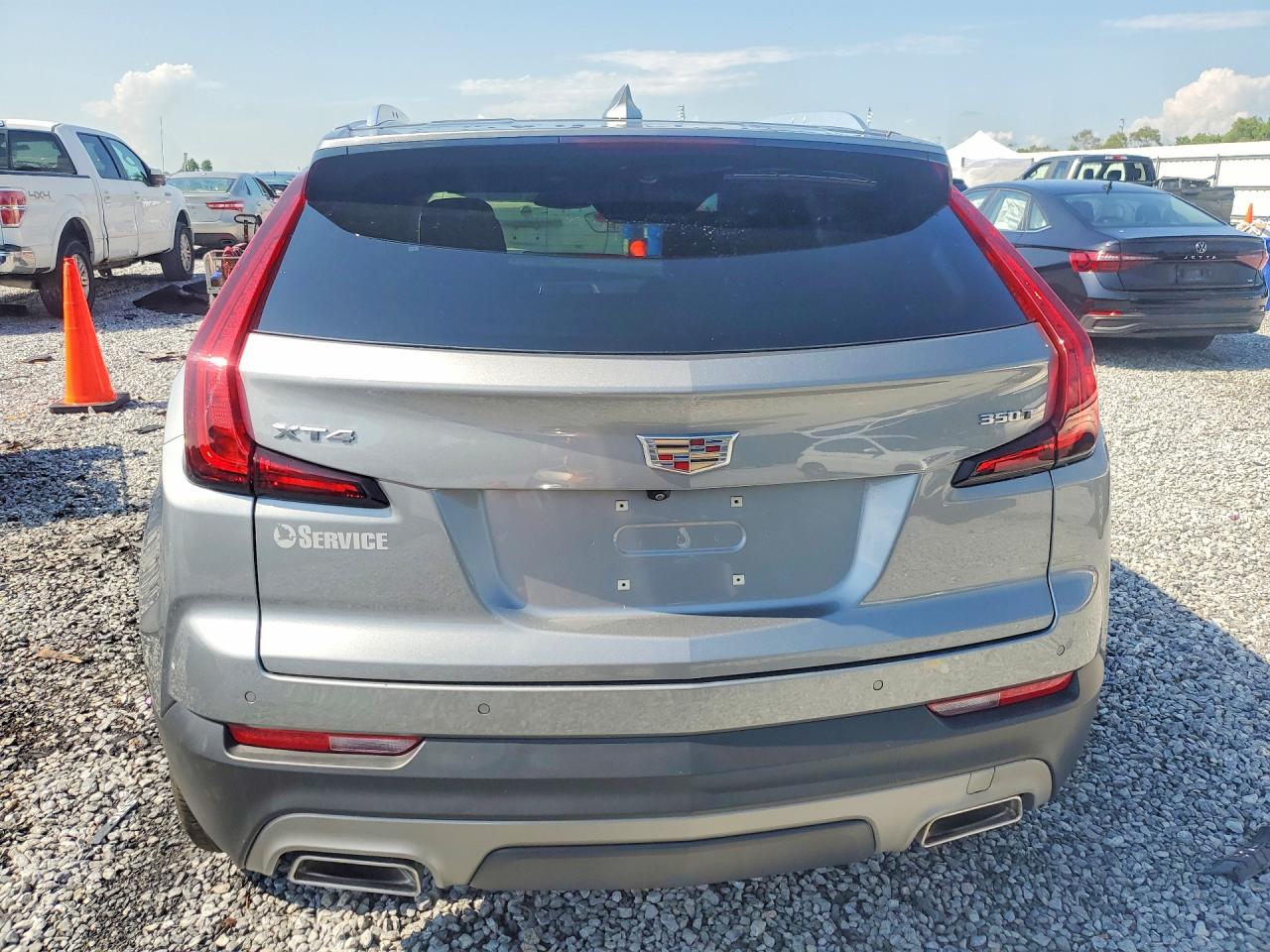 2023 CADILLAC XT4