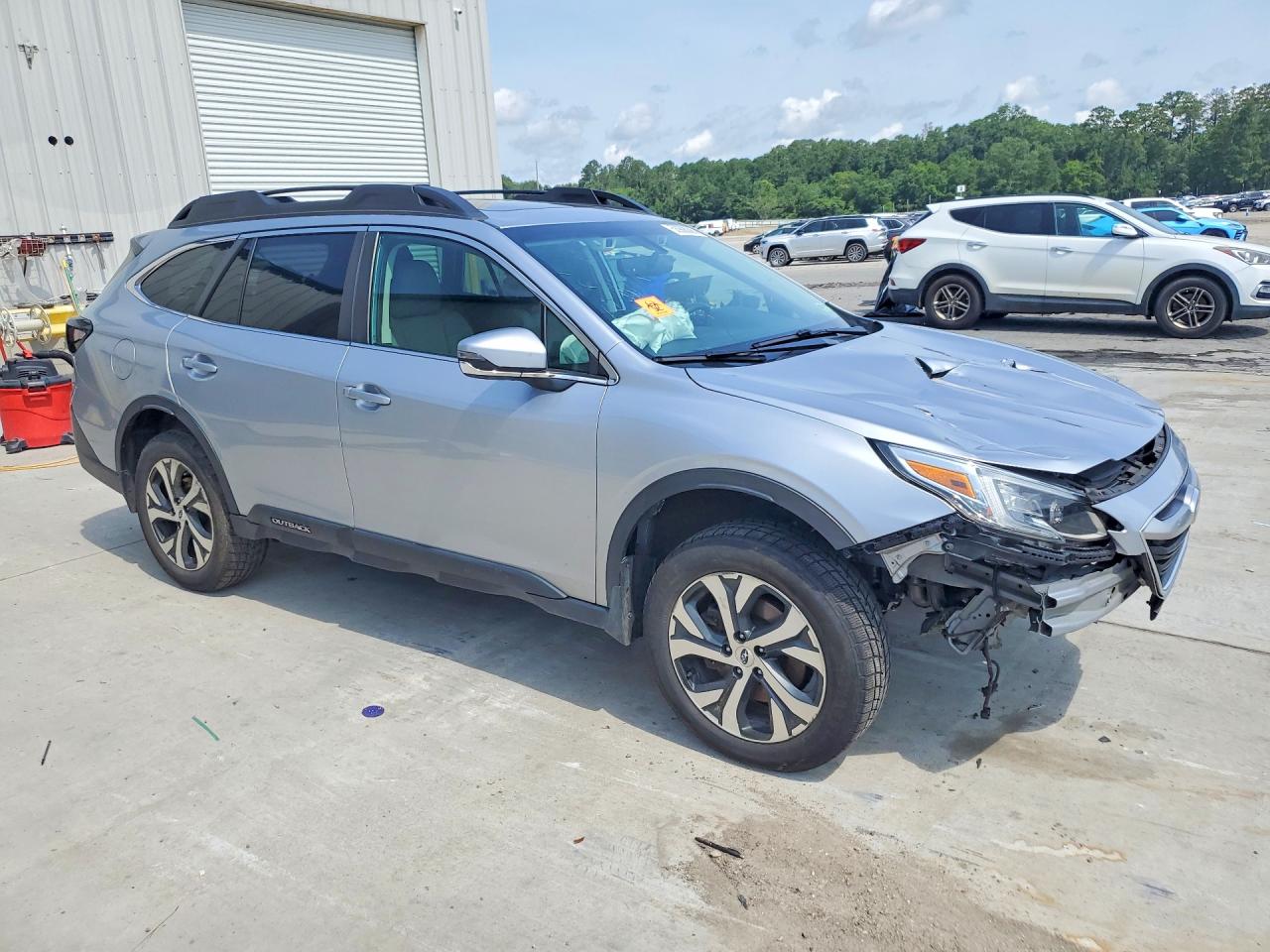 2022 SUBARU OUTBACK