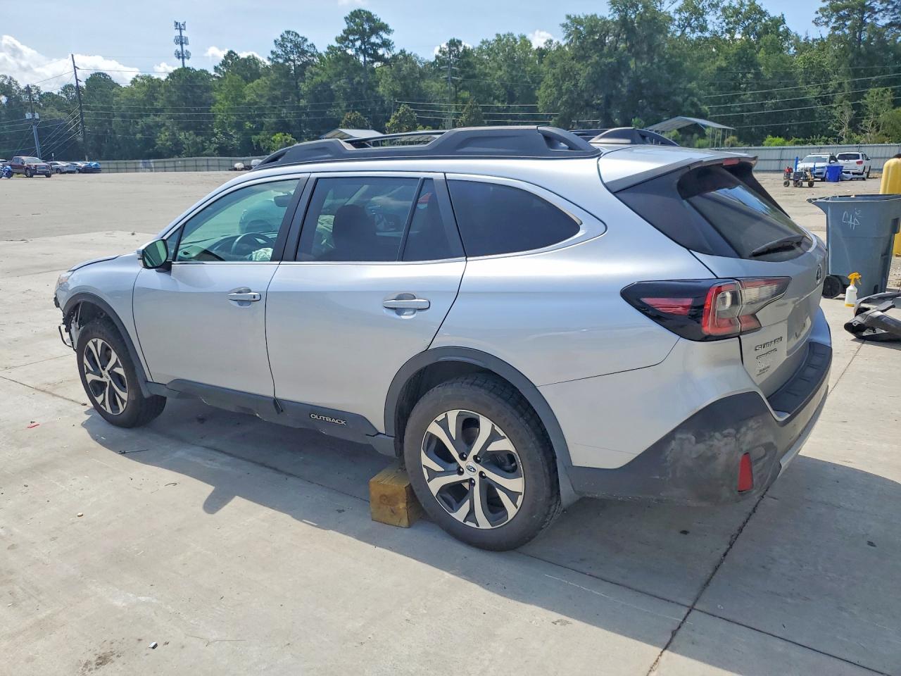 2022 SUBARU OUTBACK