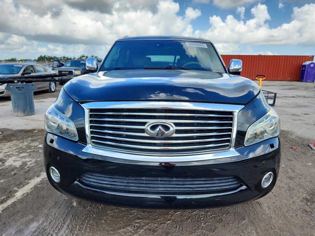 2011 INFINITI QX56 BASE