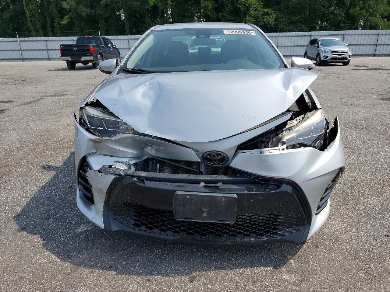 2017 TOYOTA COROLLA