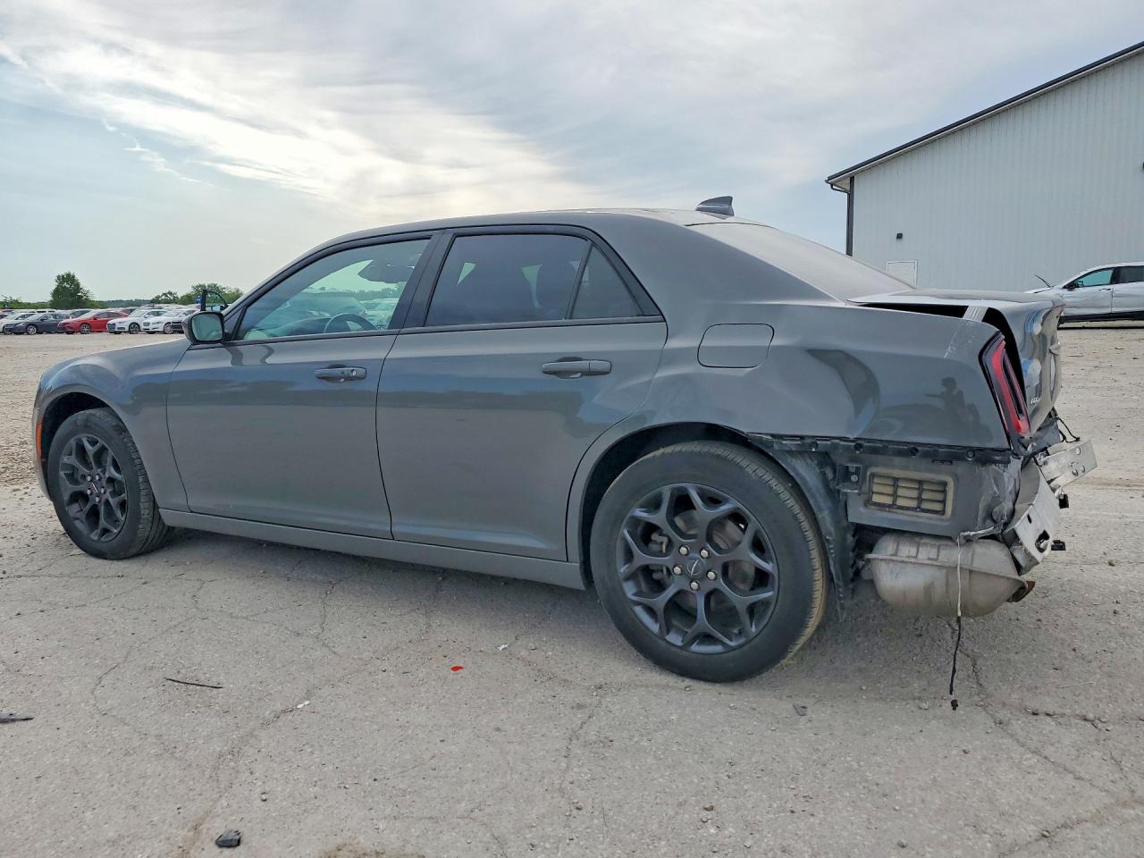 2019 CHRYSLER 300