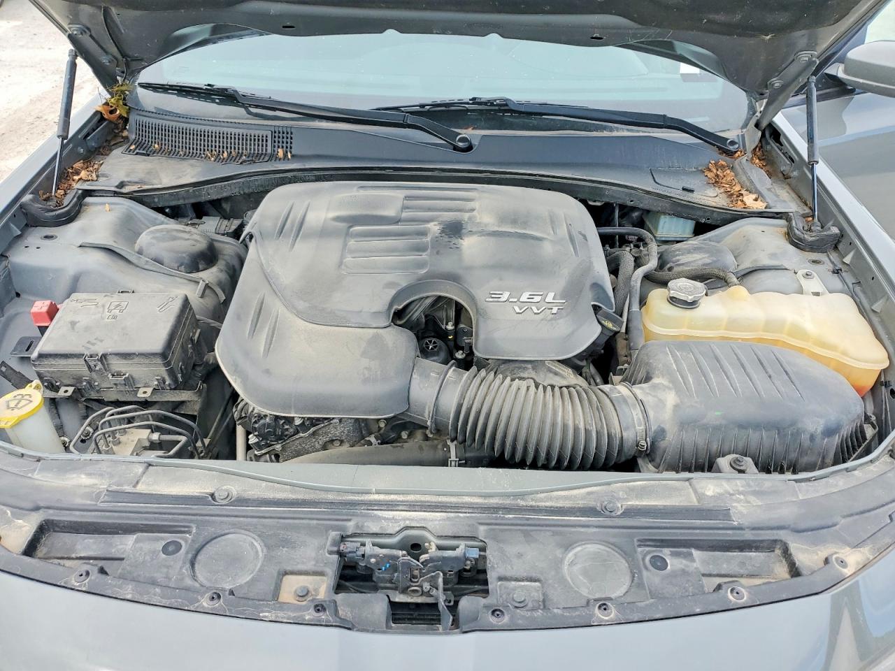 2019 CHRYSLER 300