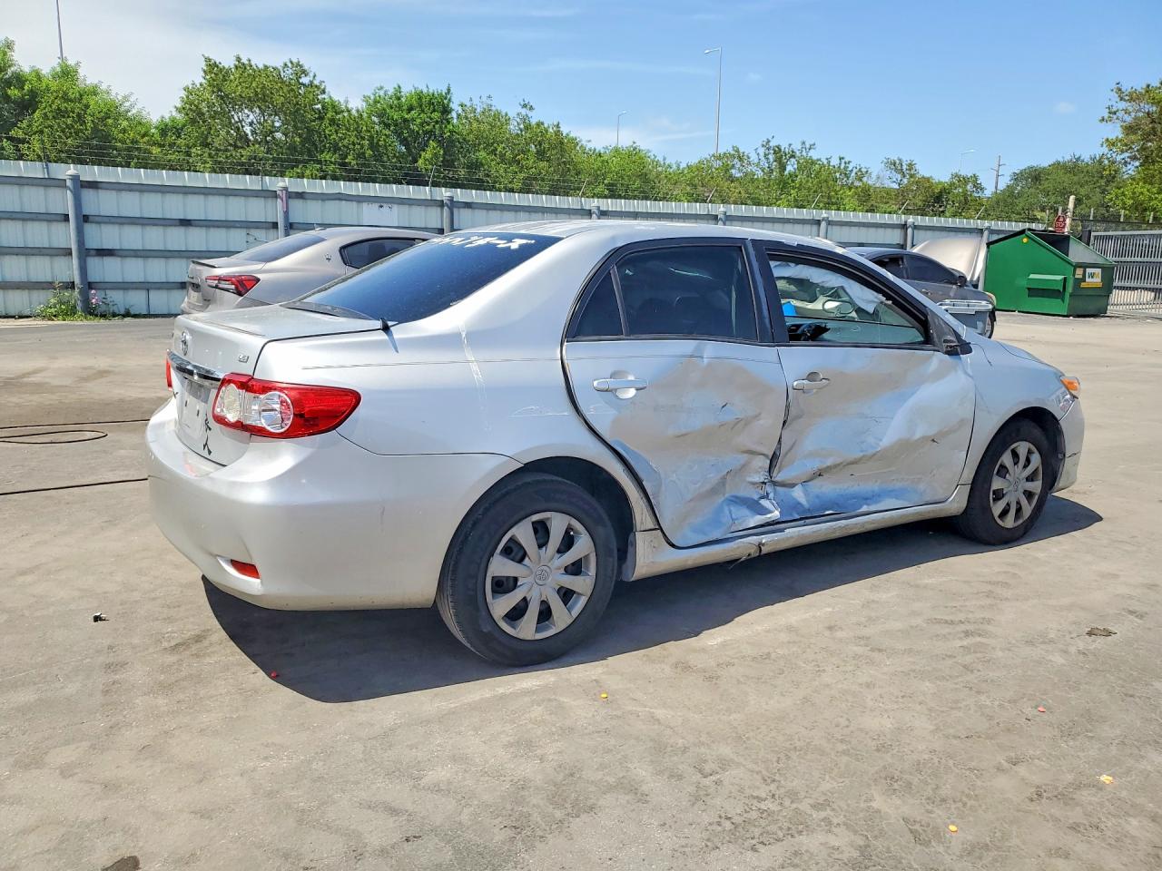 2011 TOYOTA COROLLA