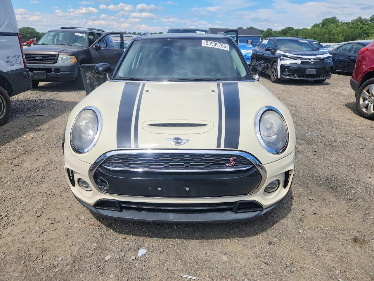2016 MINI COOPER