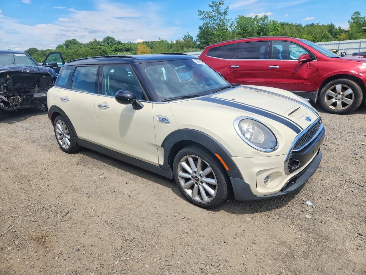 2016 MINI COOPER