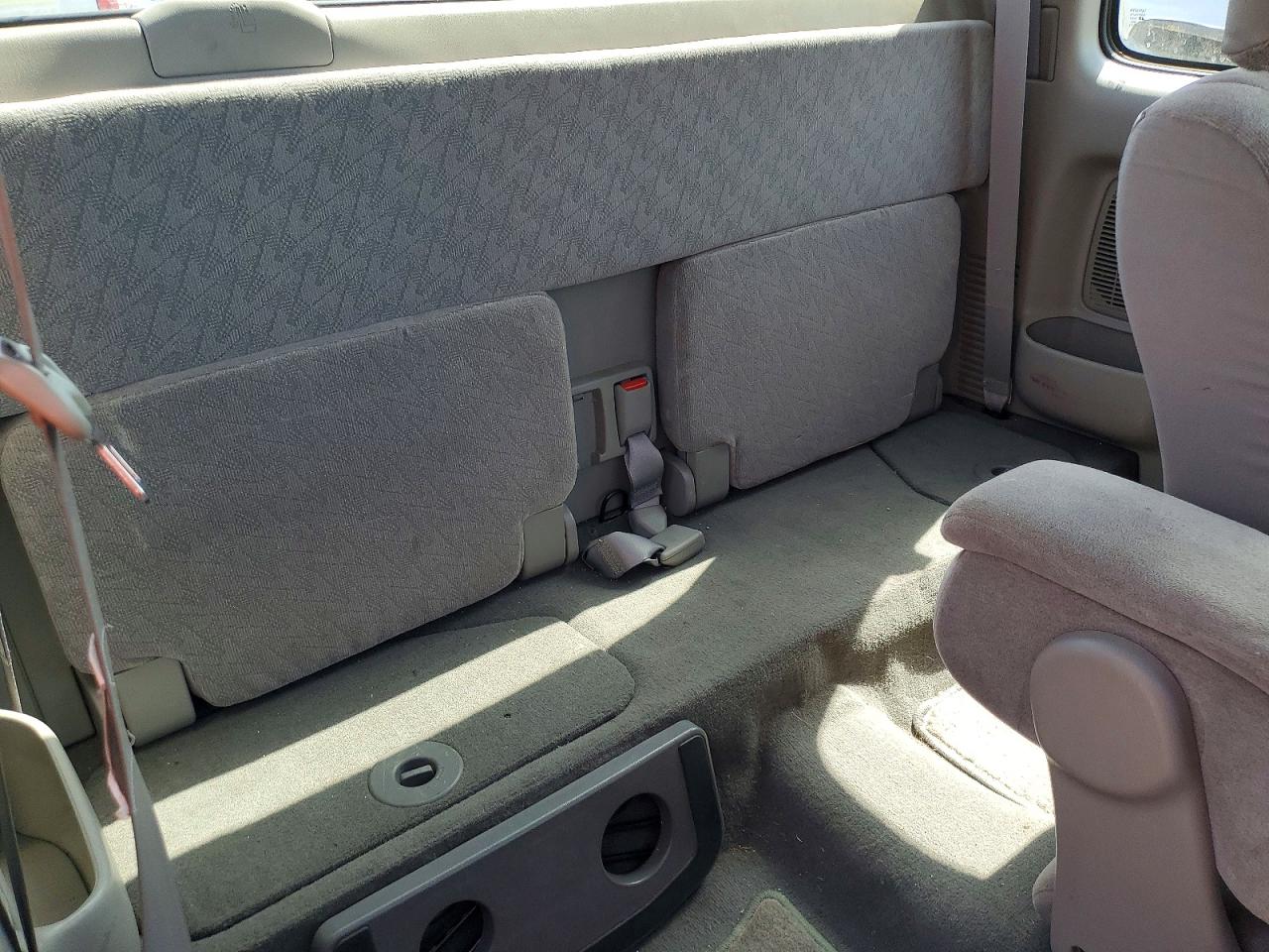 2004 TOYOTA TACOMA