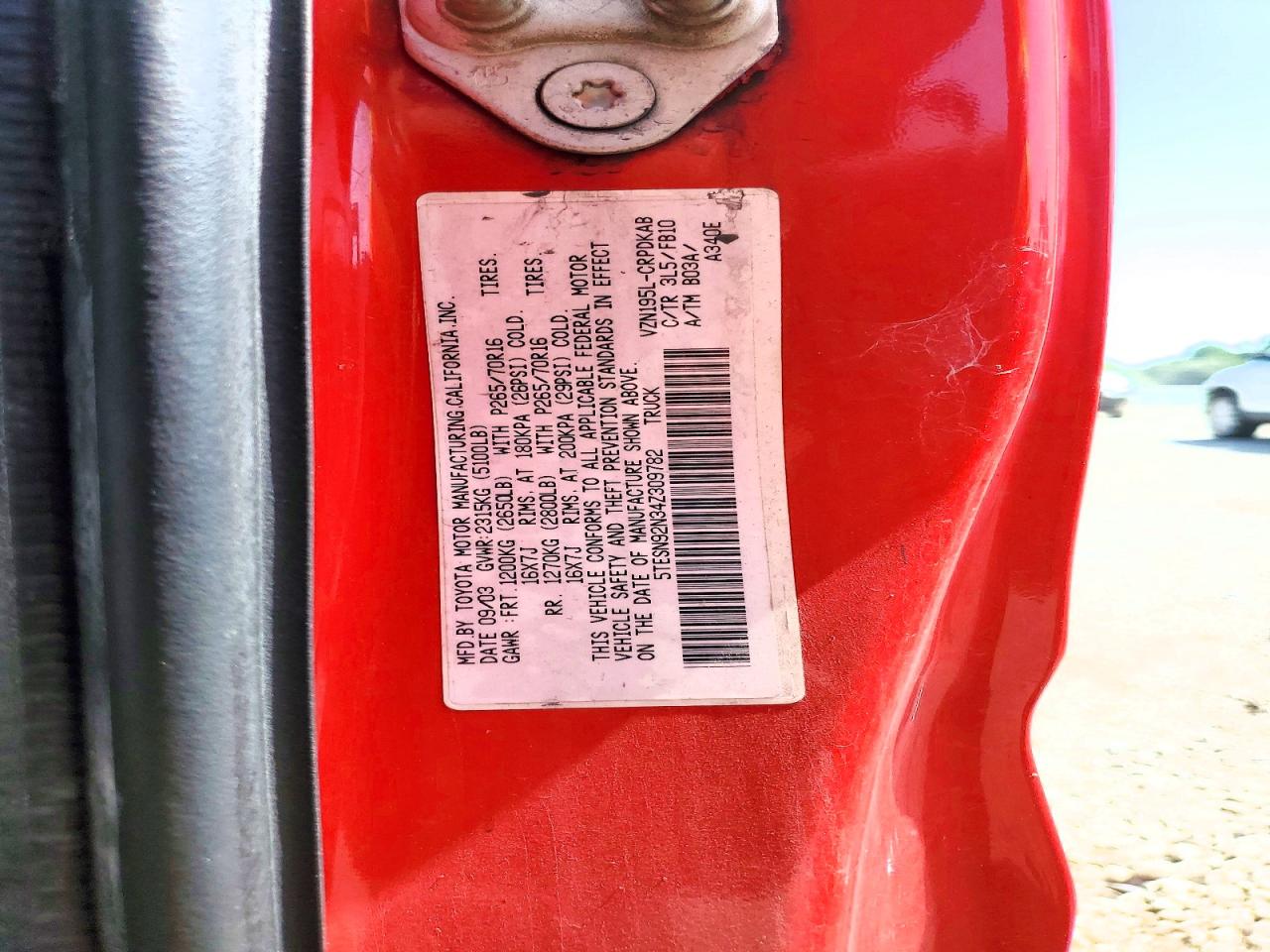 2004 TOYOTA TACOMA