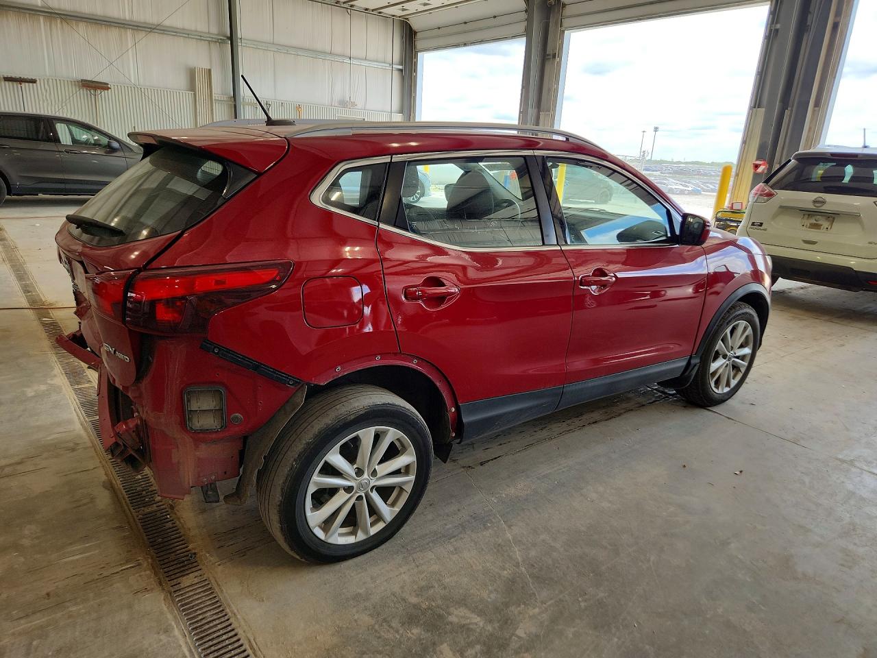 2017 NISSAN ROGUE