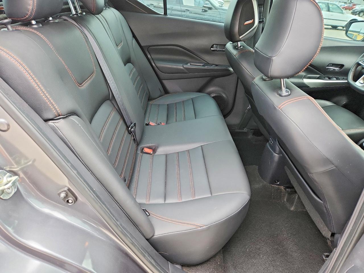 2020 NISSAN KICKS
