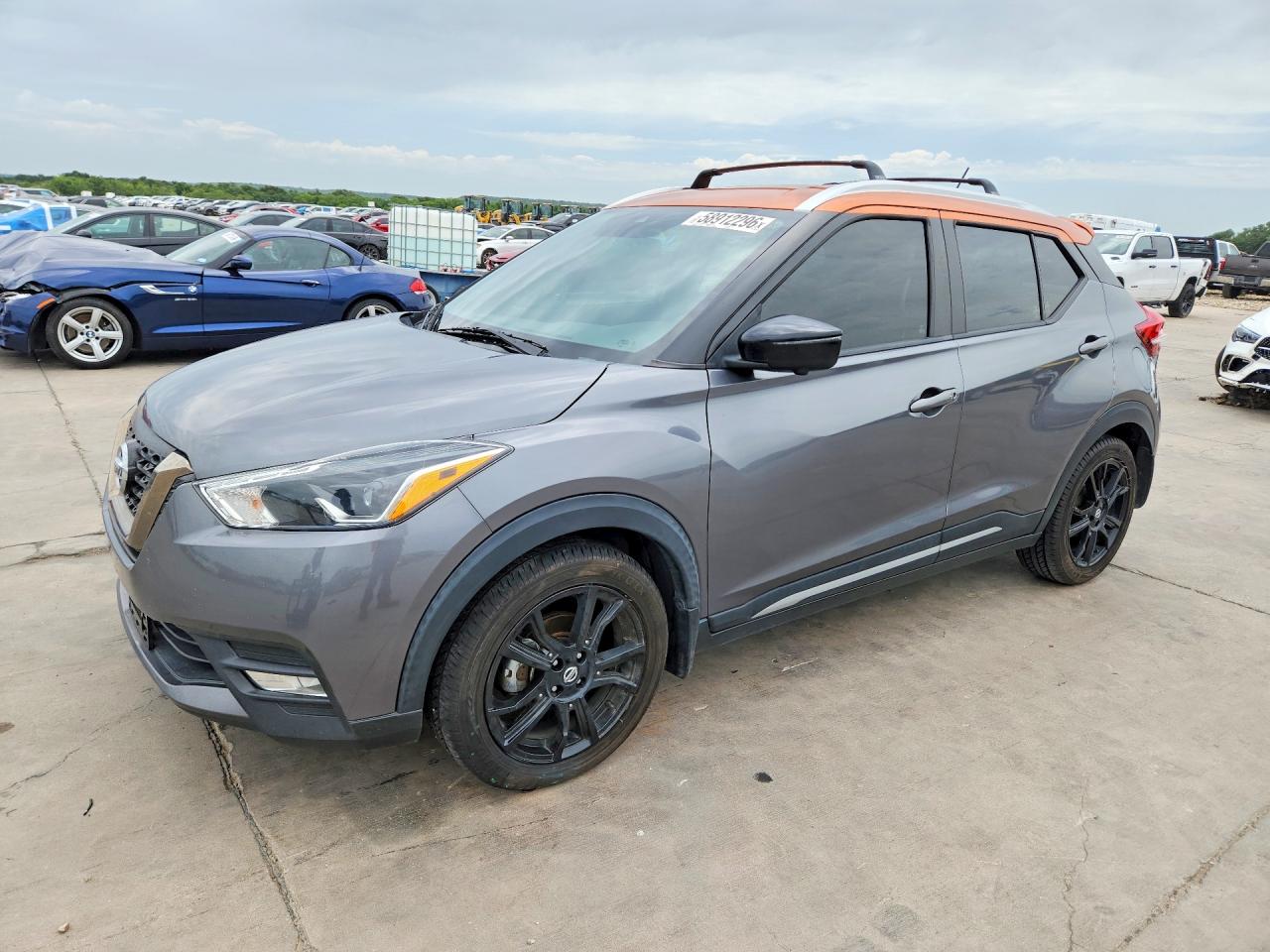2020 NISSAN KICKS