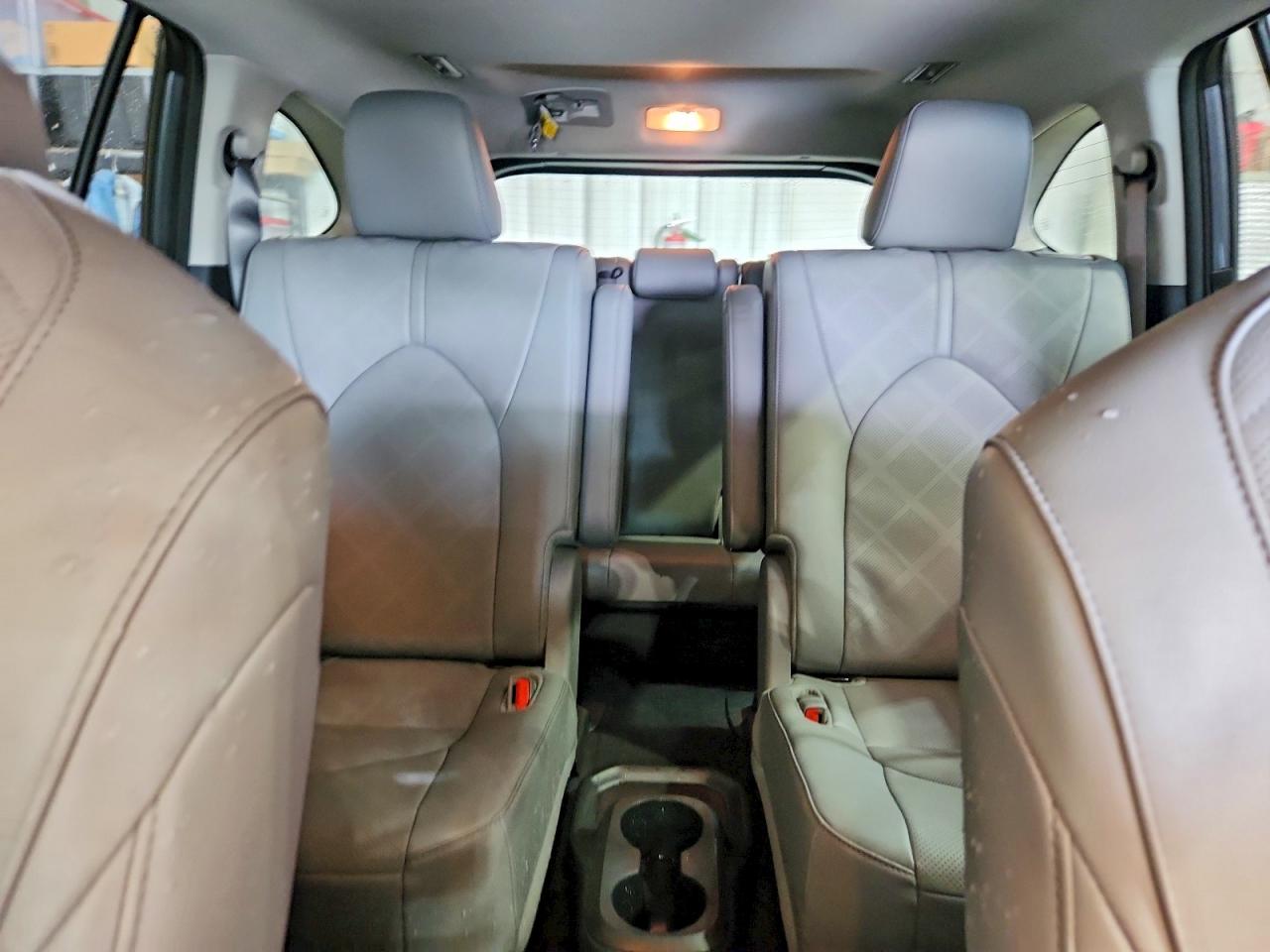 2024 TOYOTA HIGHLANDER