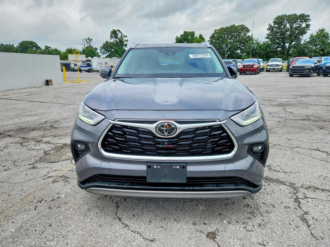 2024 TOYOTA HIGHLANDER