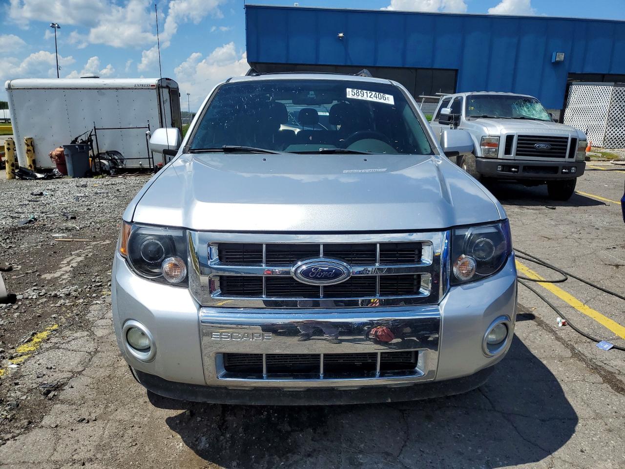2010 FORD ESCAPE
