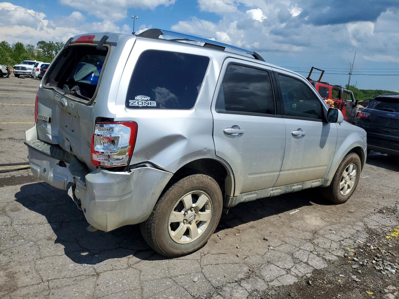2010 FORD ESCAPE