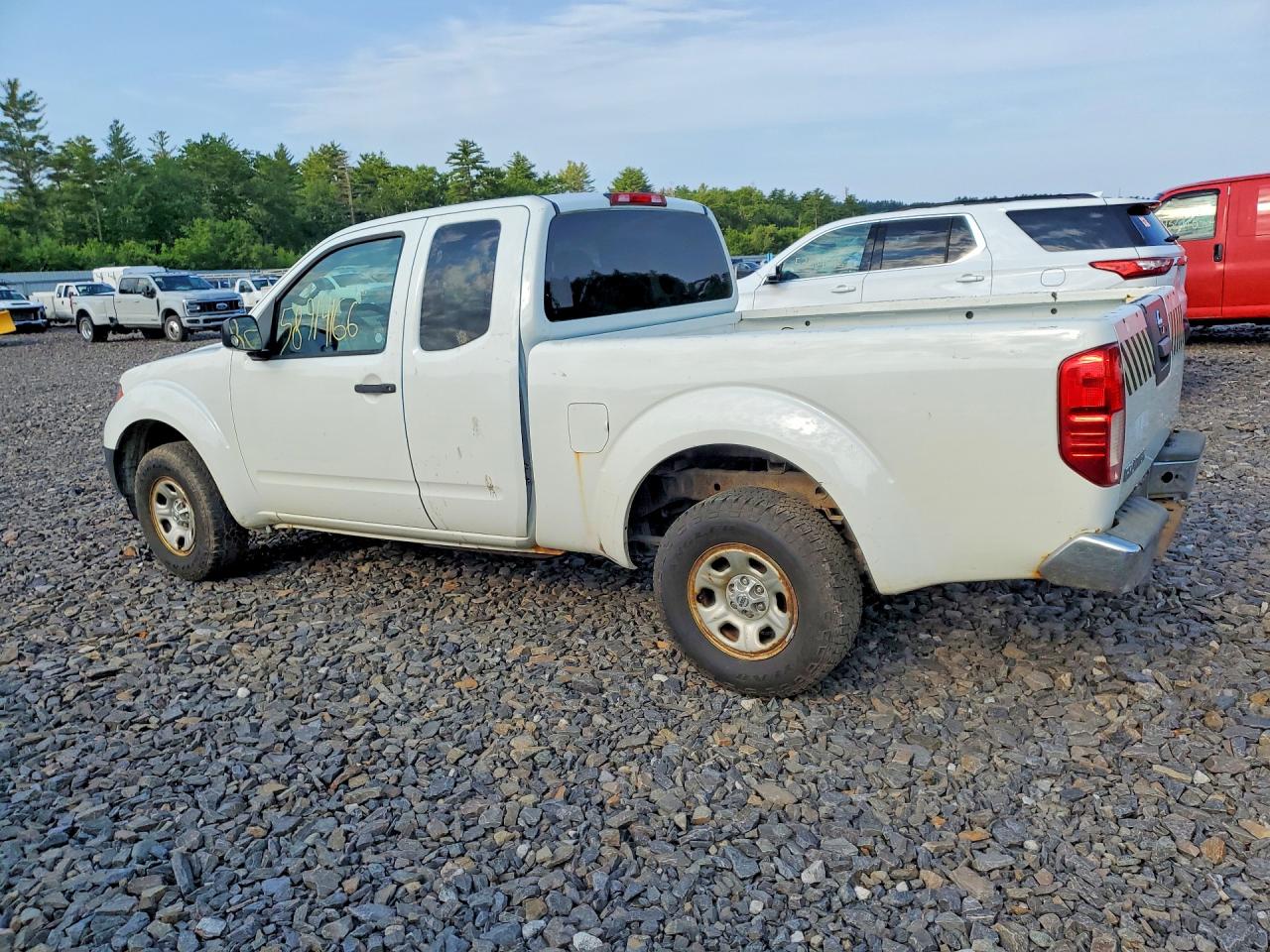 2015 NISSAN FRONTIER
