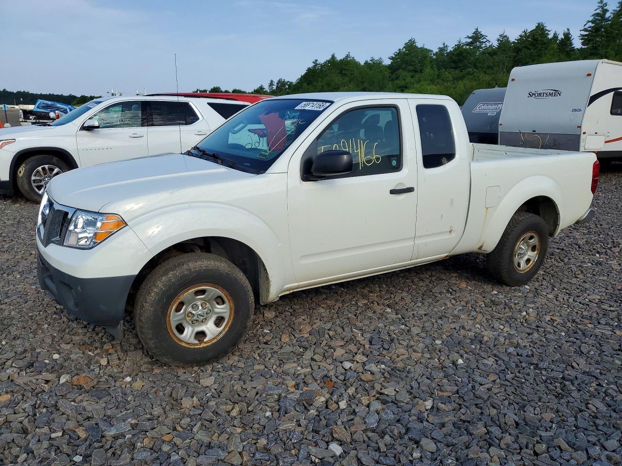 2015 NISSAN FRONTIER