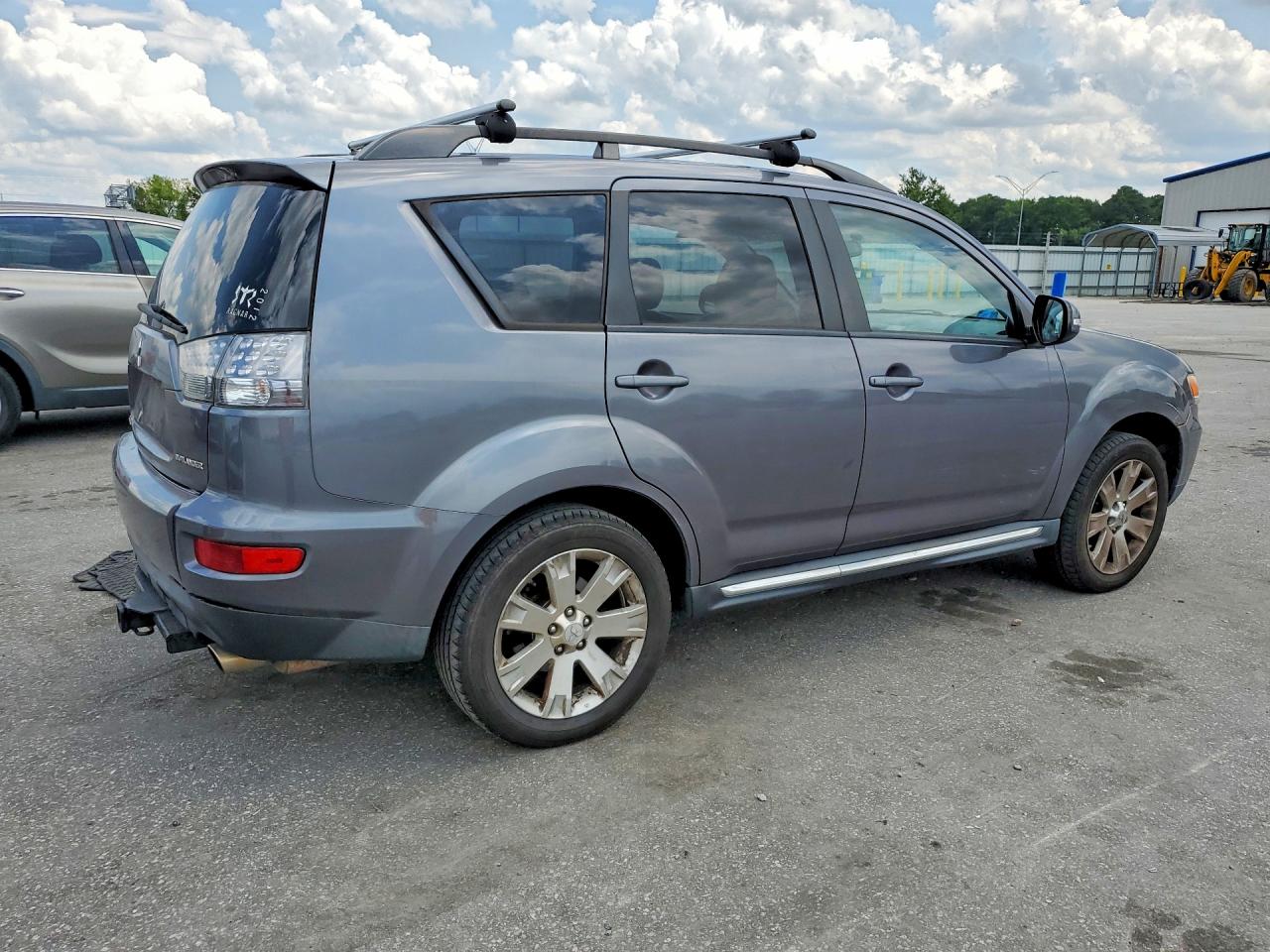 2010 MITSUBISHI OUTLANDER