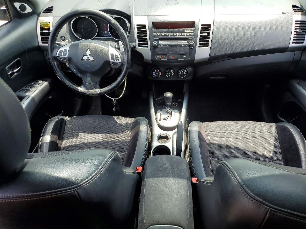 2010 MITSUBISHI OUTLANDER