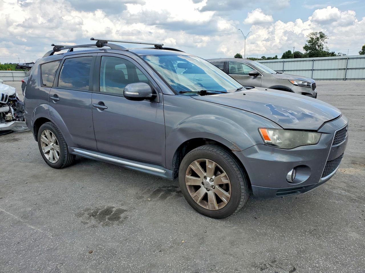 2010 MITSUBISHI OUTLANDER
