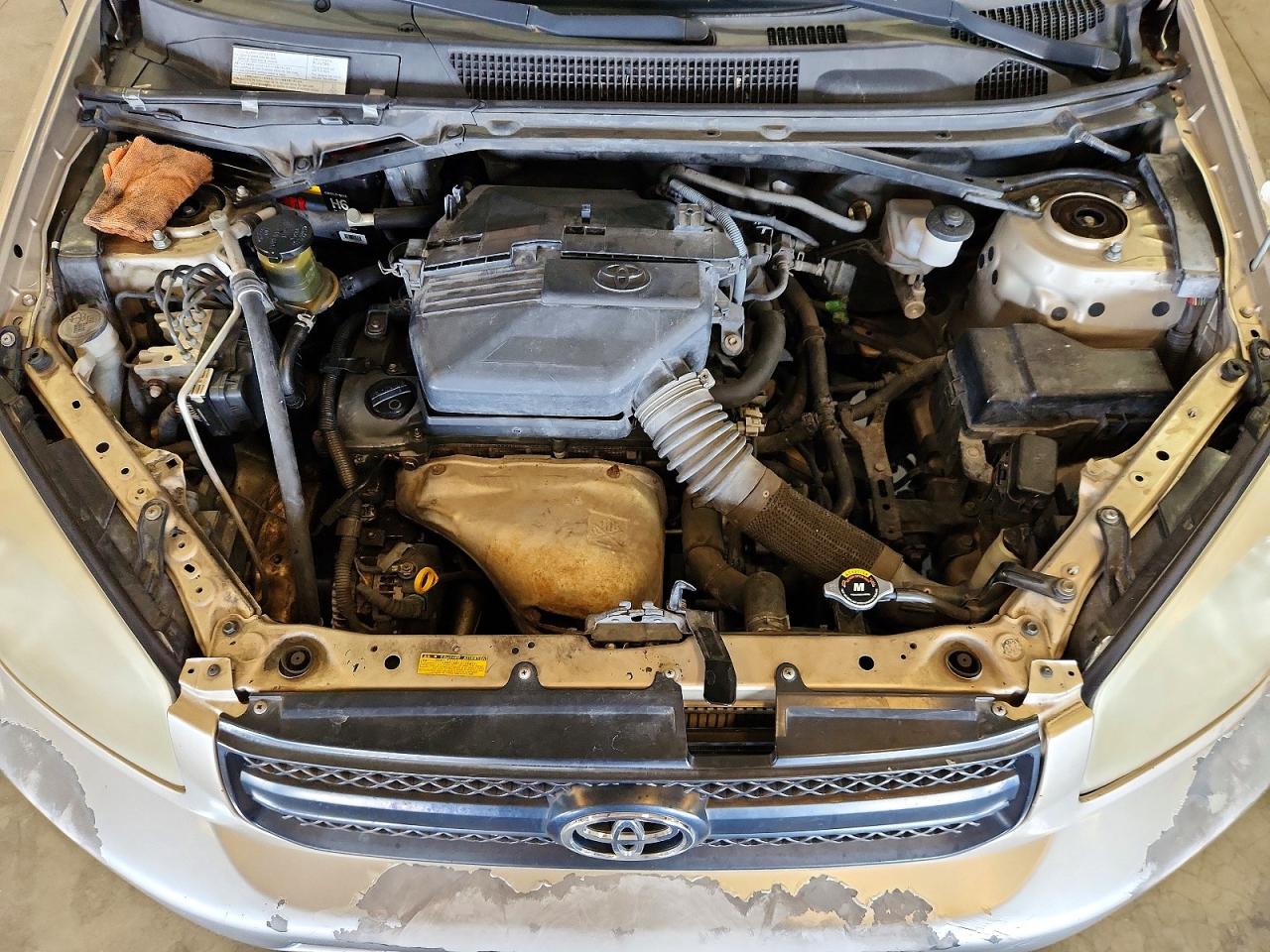 2004 TOYOTA RAV4 BASE