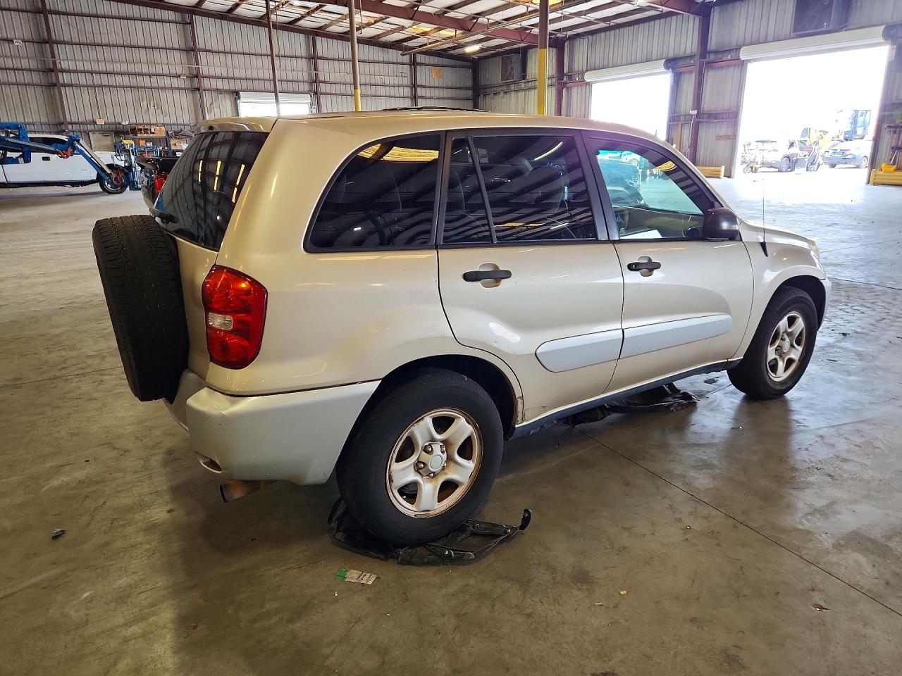 2004 TOYOTA RAV4 BASE