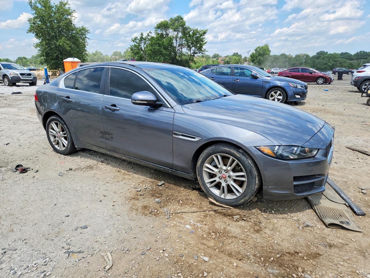 2019 JAGUAR XE
