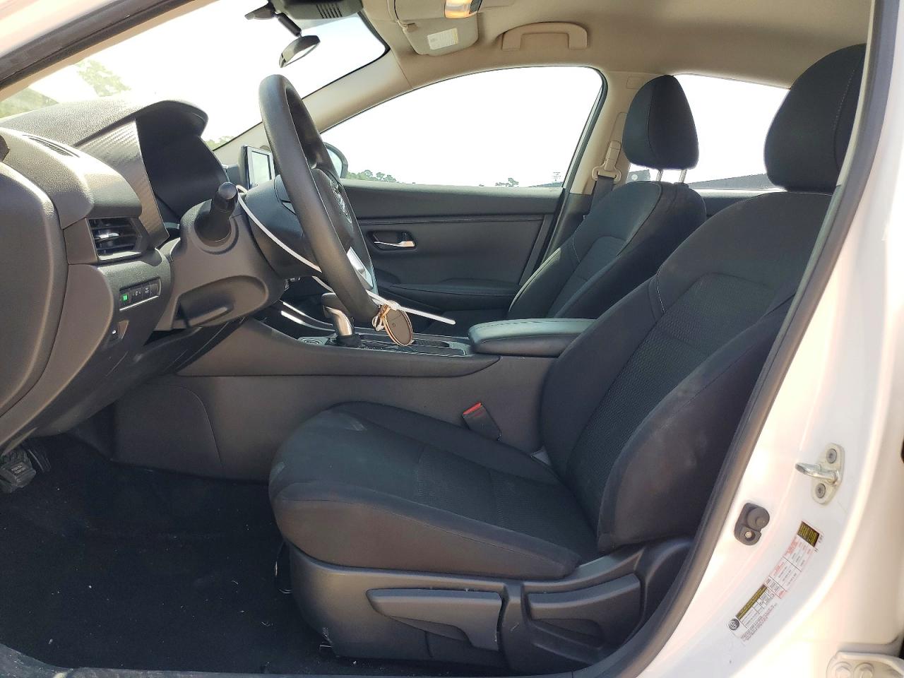 2022 NISSAN SENTRA