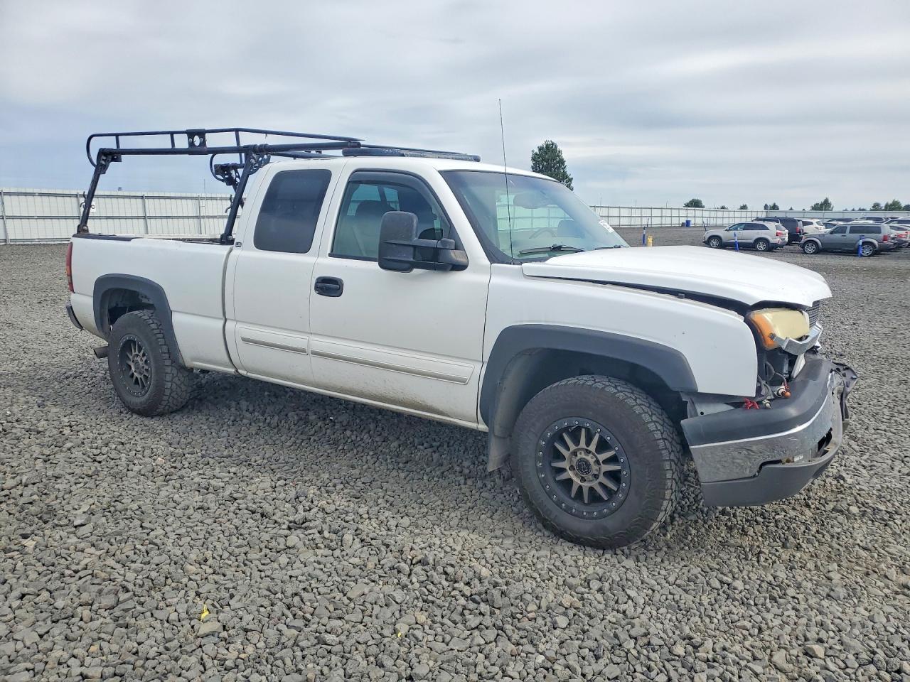 2004 CHEVROLET SILVERADO