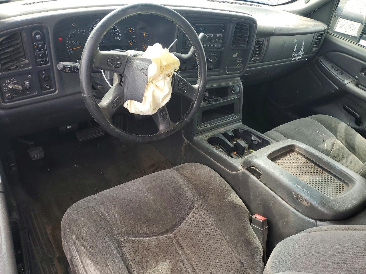 2004 CHEVROLET SILVERADO
