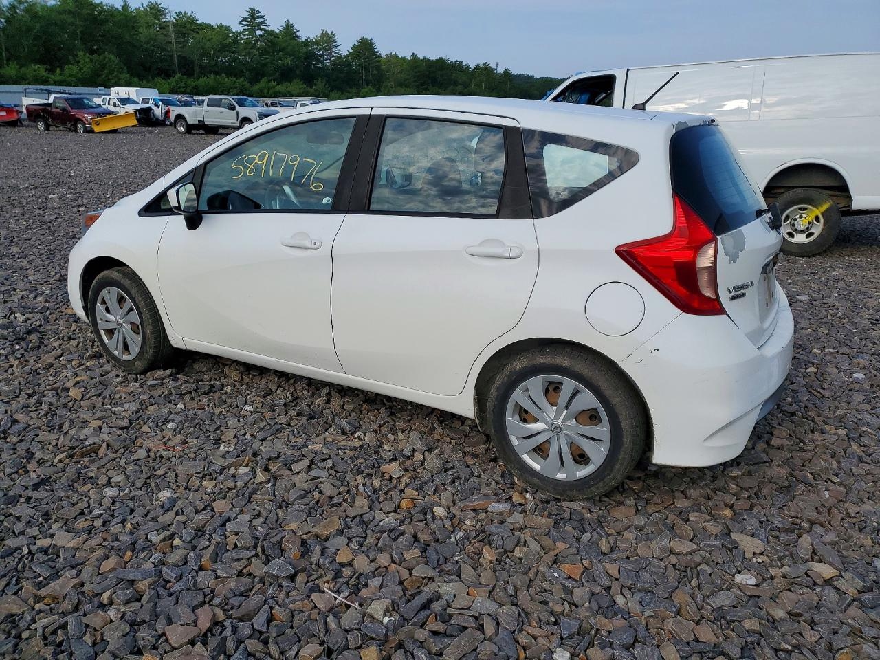 2018 NISSAN VERSA