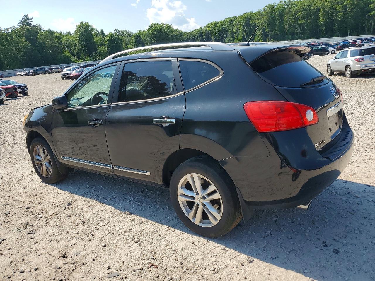 2013 NISSAN ROGUE S