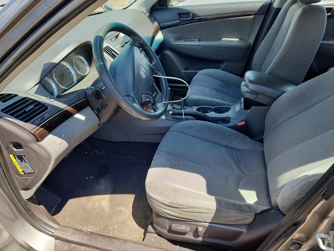 2009 HYUNDAI SONATA