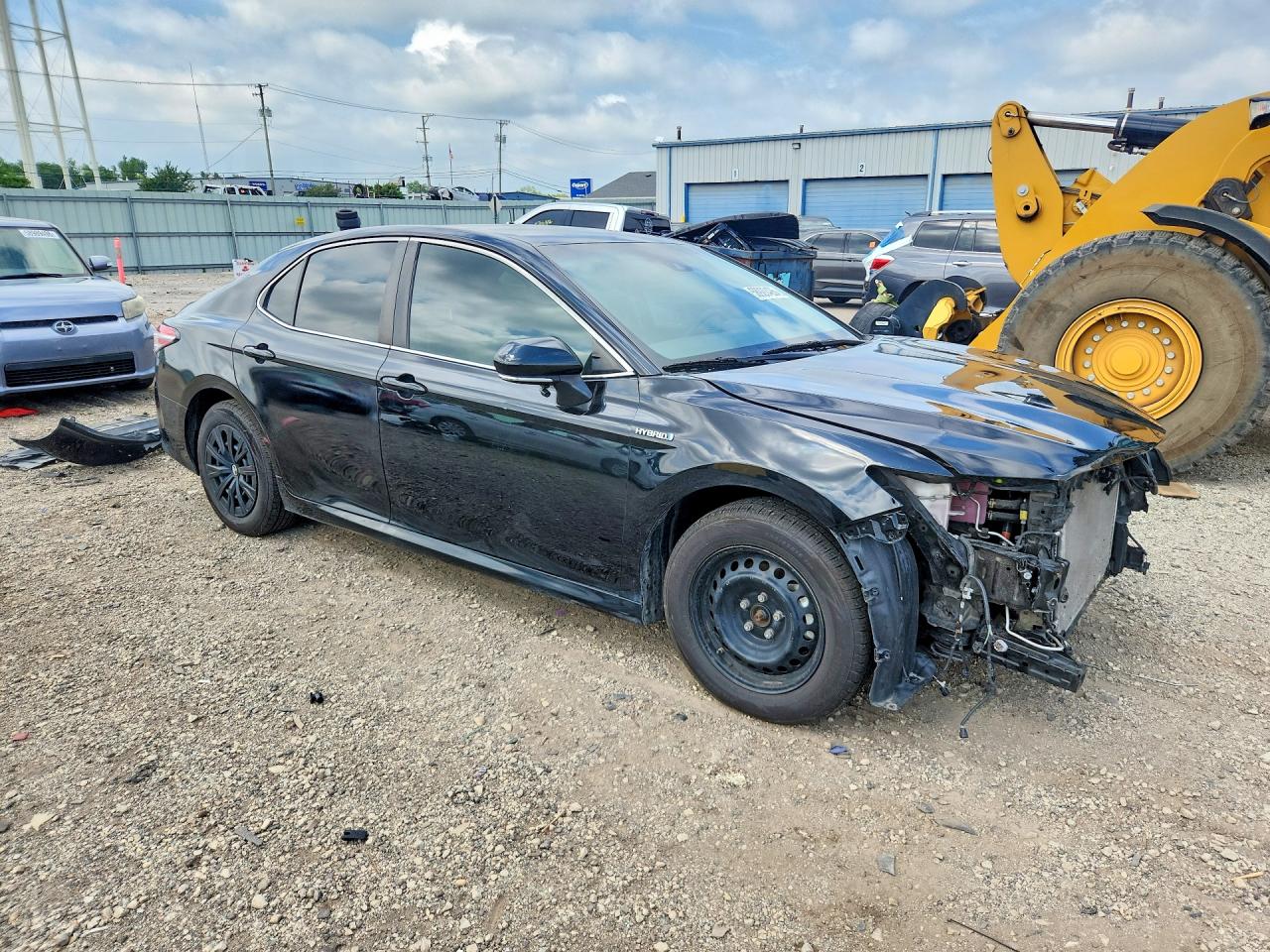 2019 TOYOTA CAMRY