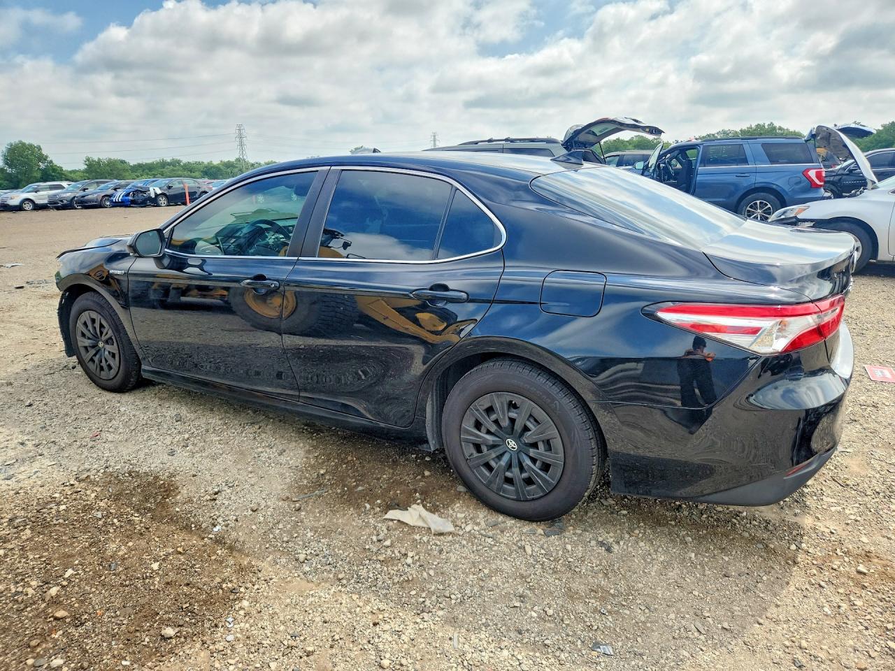 2019 TOYOTA CAMRY
