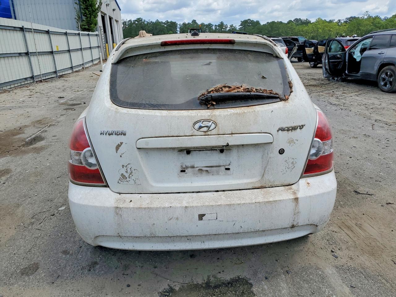 2011 HYUNDAI ACCENT