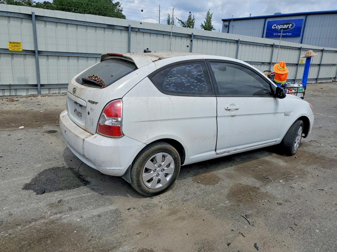 2011 HYUNDAI ACCENT