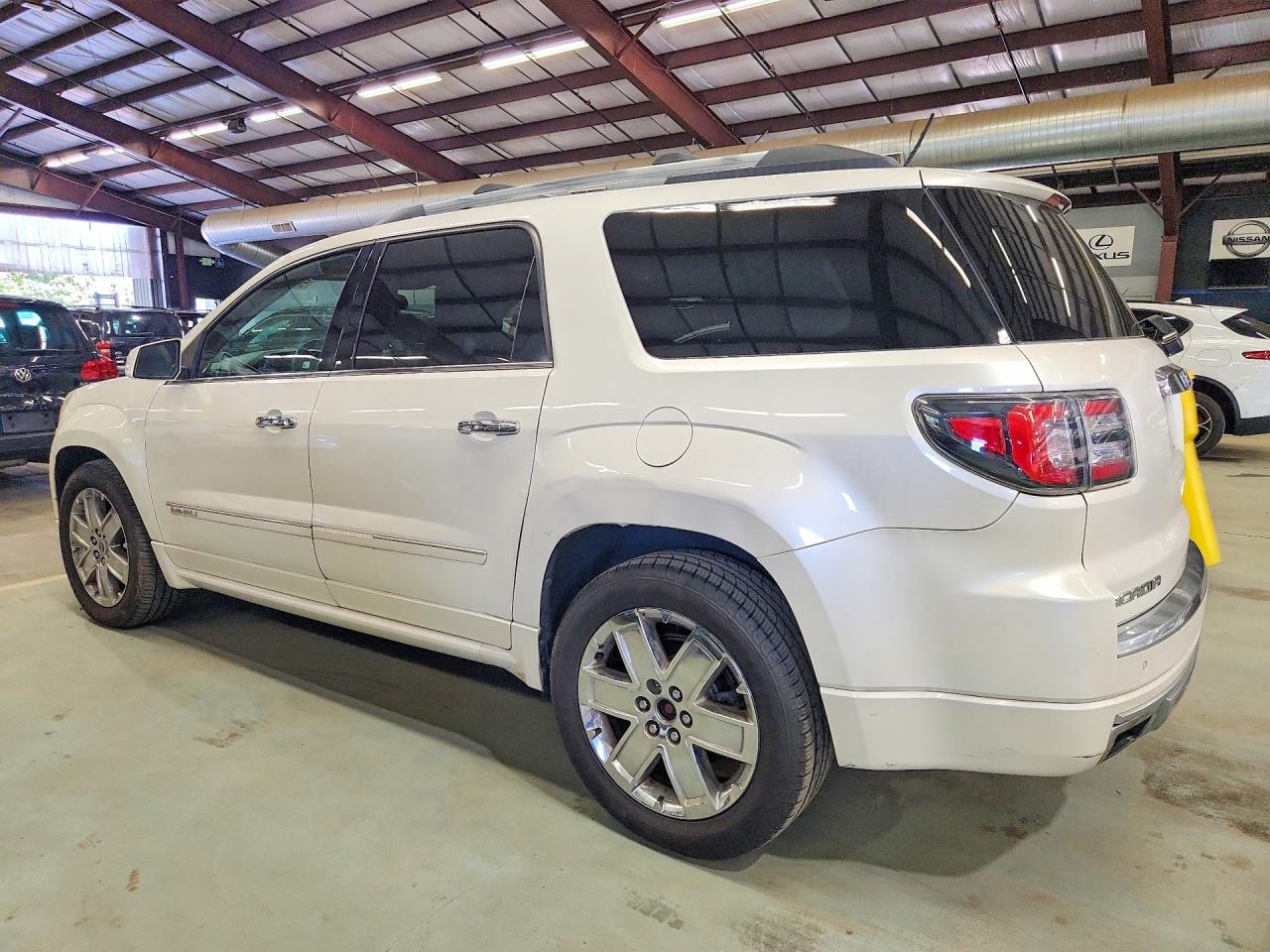 2015 GMC ACADIA DEN
