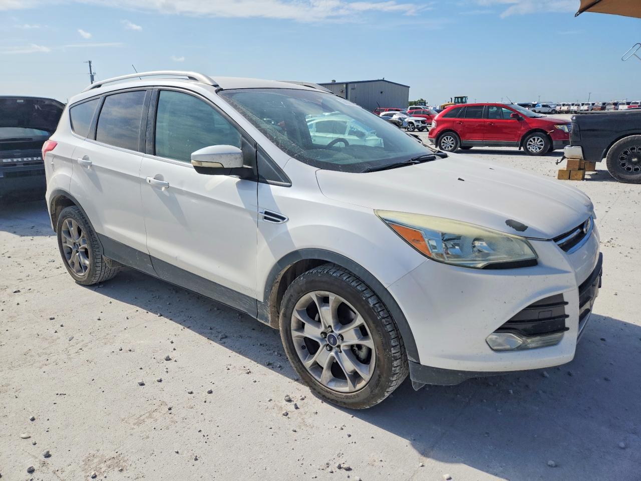 2016 FORD ESCAPE