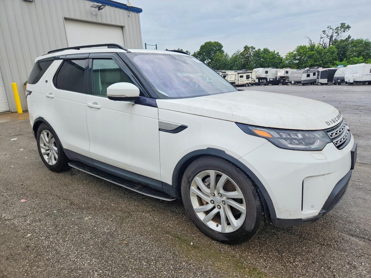 2018 LAND ROVER DISCOVERY