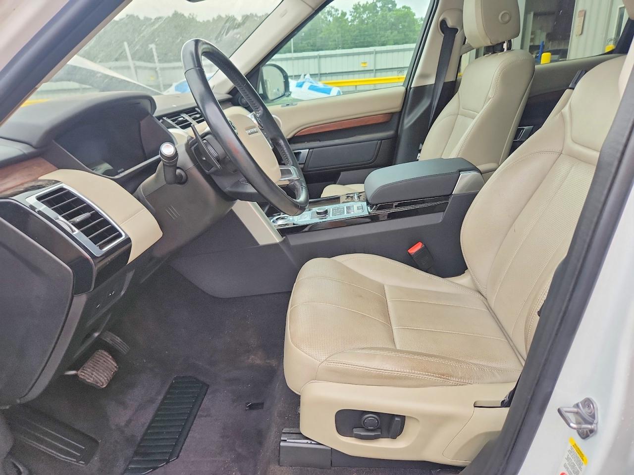 2018 LAND ROVER DISCOVERY