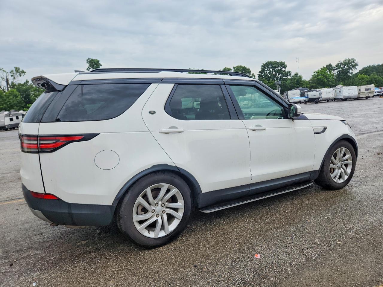 2018 LAND ROVER DISCOVERY