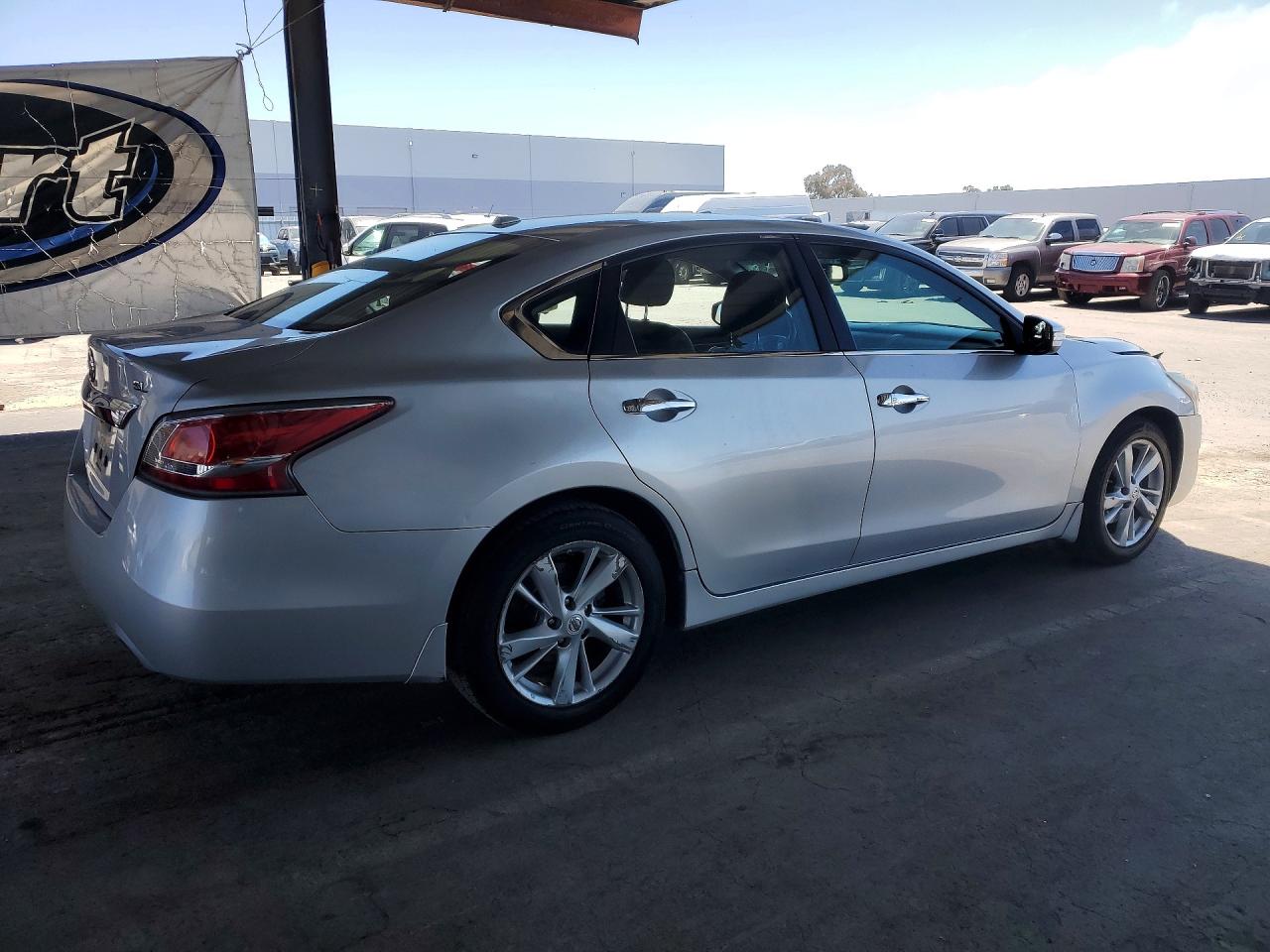 2015 NISSAN ALTIMA